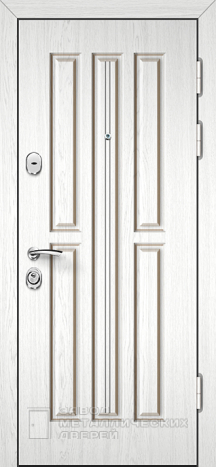 Фото «Дверь в дом №41» в Звенигороду